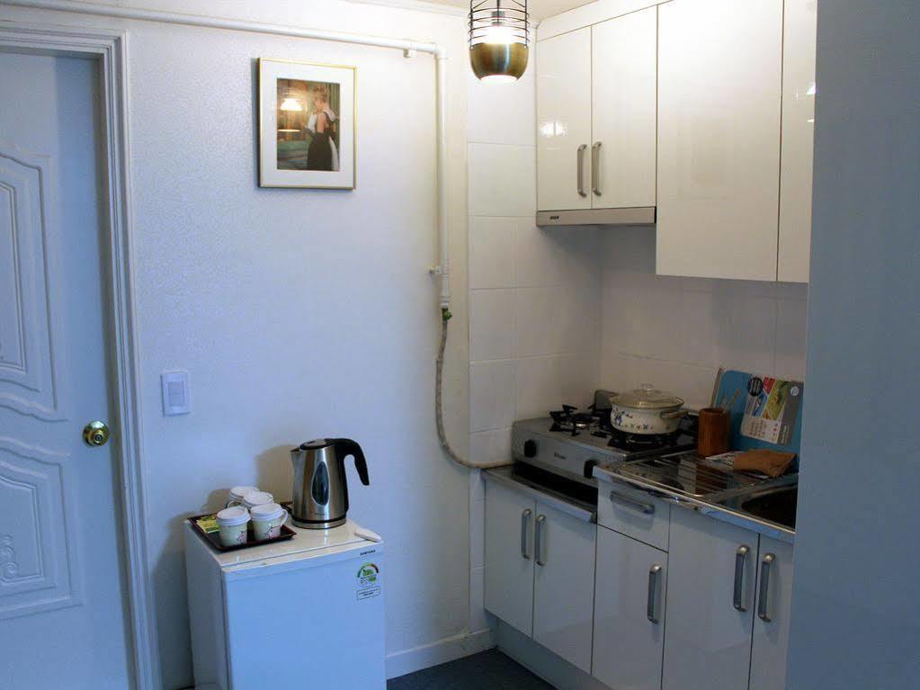 Gangnam Suncity Guesthouse Сеул Экстерьер фото
